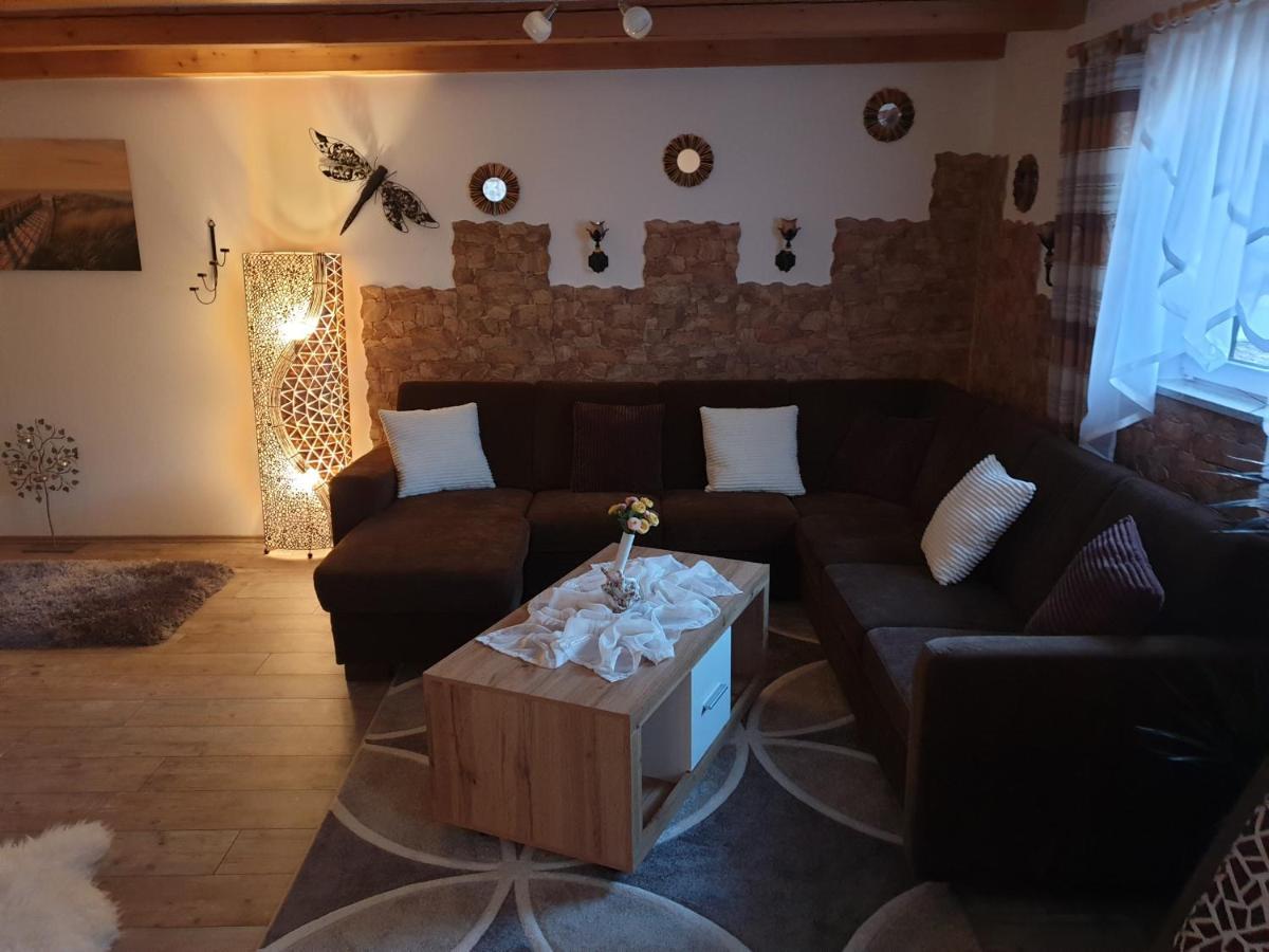Martin'S Ferienwohnung 林区富尔特 外观 照片