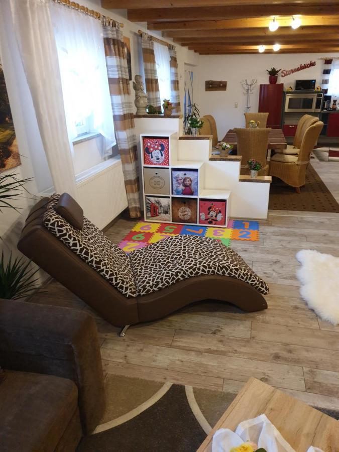 Martin'S Ferienwohnung 林区富尔特 外观 照片