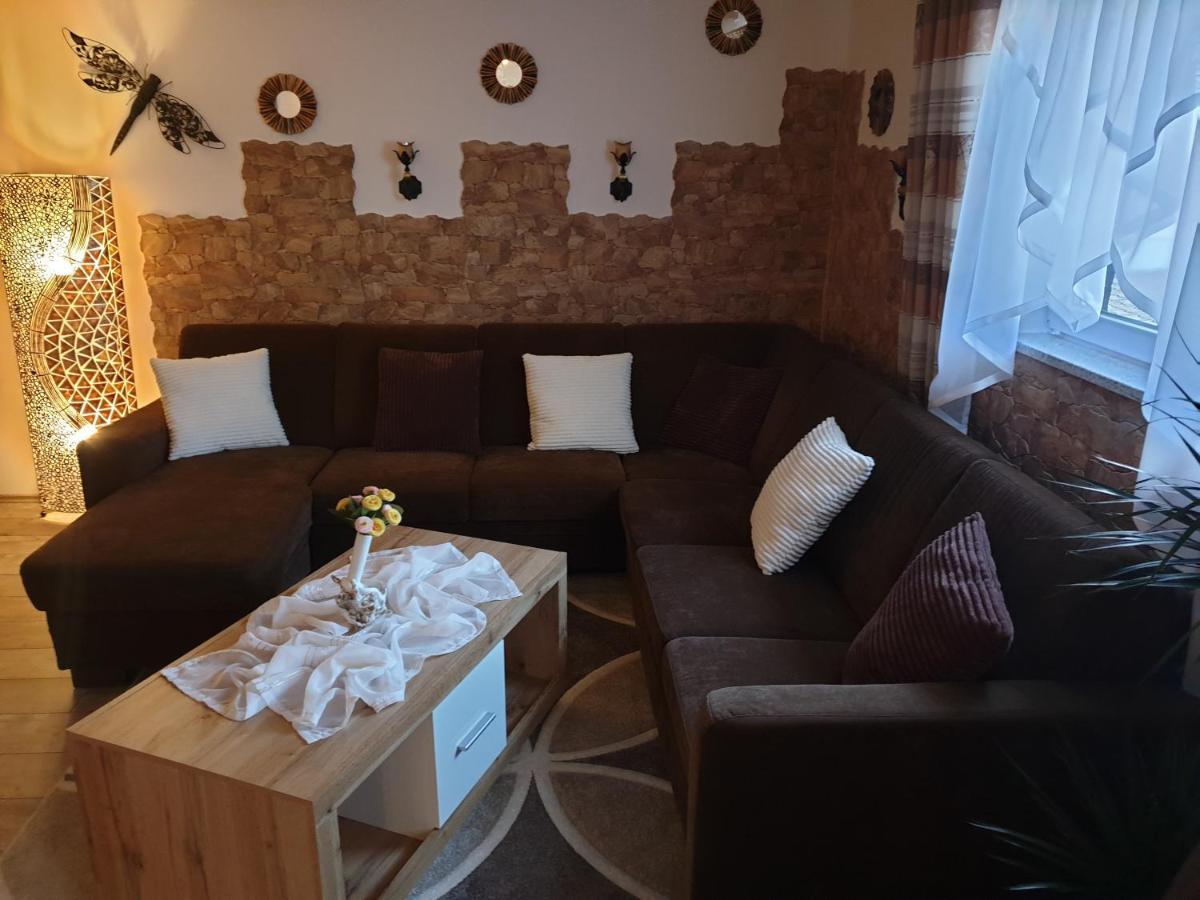 Martin'S Ferienwohnung 林区富尔特 外观 照片