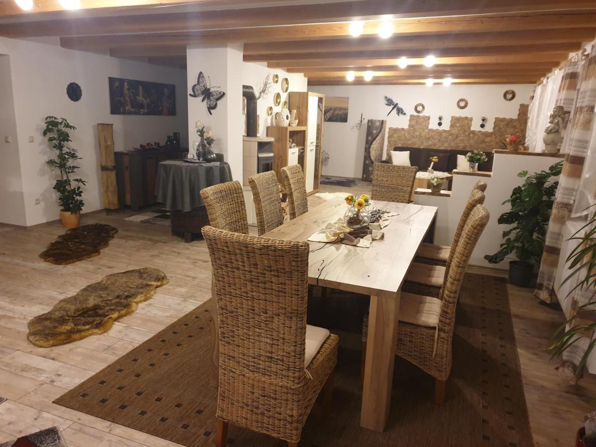 Martin'S Ferienwohnung 林区富尔特 外观 照片