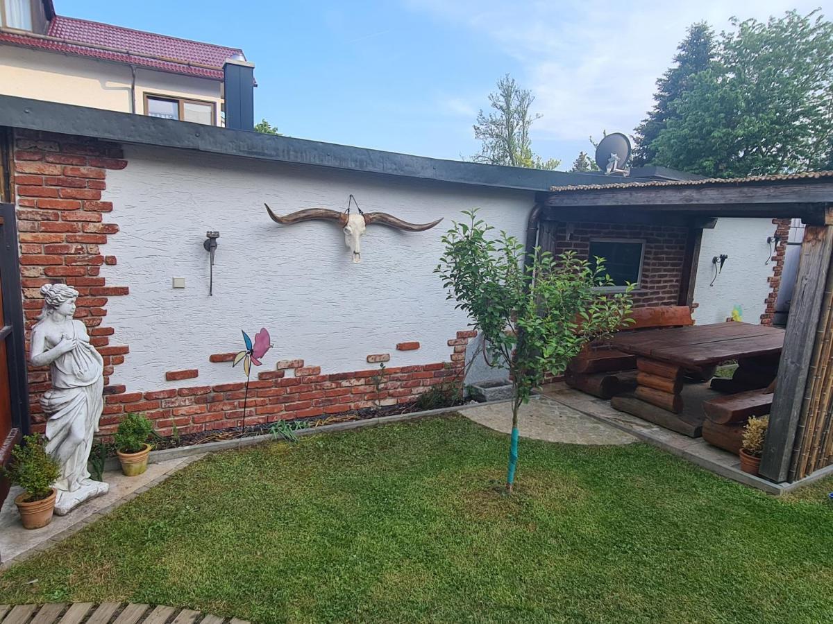 Martin'S Ferienwohnung 林区富尔特 外观 照片