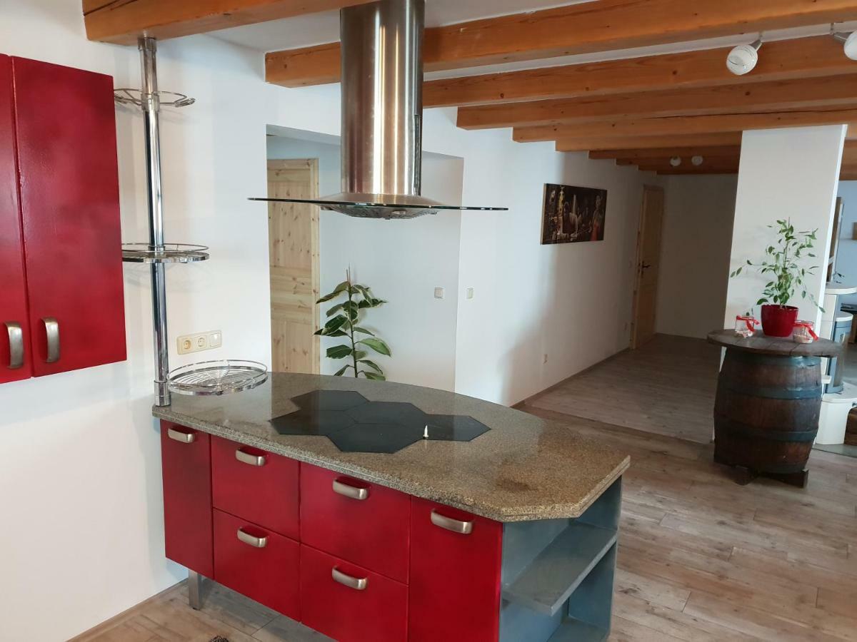 Martin'S Ferienwohnung 林区富尔特 外观 照片